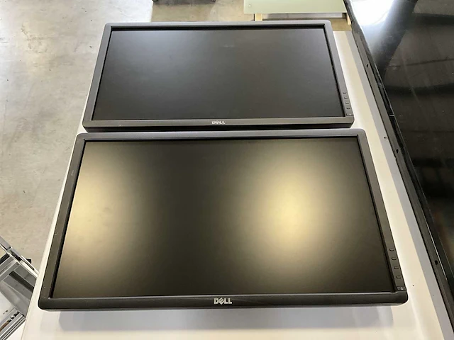 Dell p2412h monitor (4x) - afbeelding 1 van  3