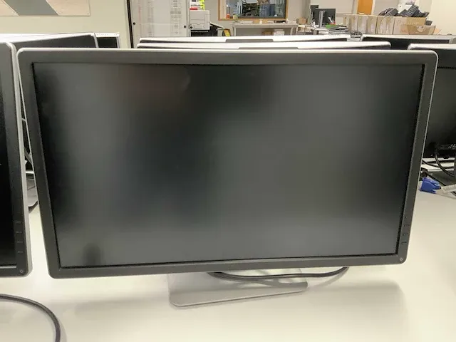 Dell p2414 lcd monitor (2x) - afbeelding 1 van  6