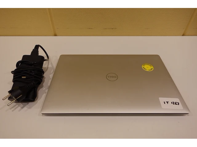 Dell precision 5540 laptop - afbeelding 1 van  5
