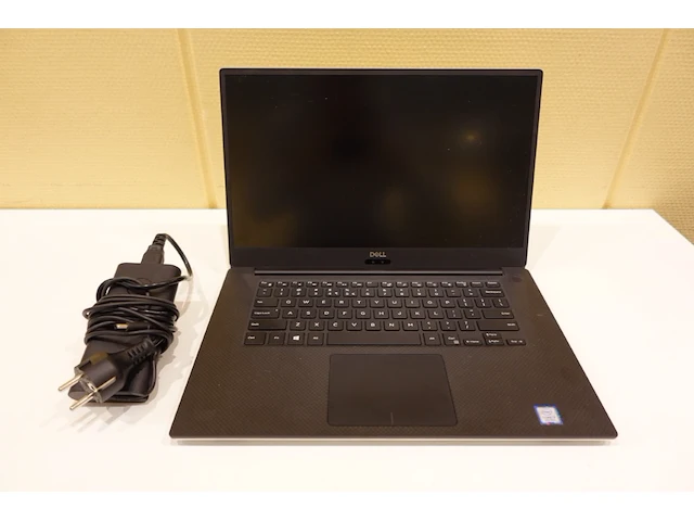 Dell precision 5540 laptop - afbeelding 2 van  5