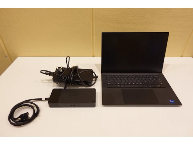 Dell precision 5570 laptop - afbeelding 2 van  6