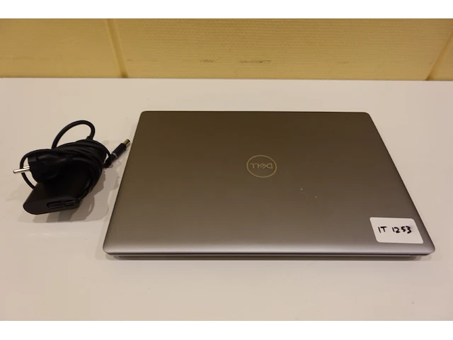 Dell precision 7560 laptop - afbeelding 1 van  7