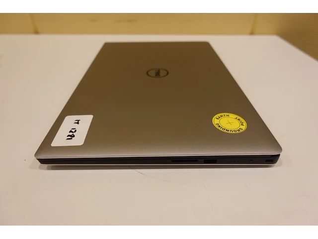 Dell xps 15 9560 laptop - afbeelding 3 van  5