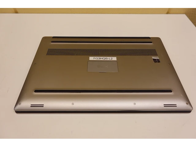 Dell xps 15 9560 laptop - afbeelding 5 van  5