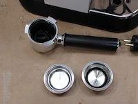 De'longhi dedica style espressomachine - afbeelding 3 van  5