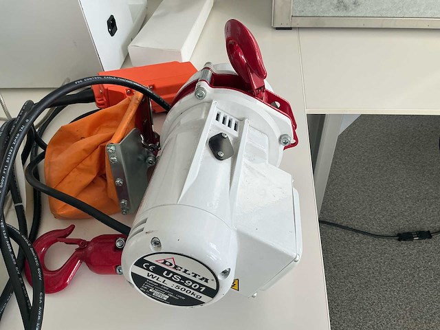 Delta us-901 elektrische kettingtakel - afbeelding 2 van  2