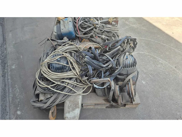 Demag eu-ru 10 pk set electrische takels / loopkatten (3x) - afbeelding 5 van  7