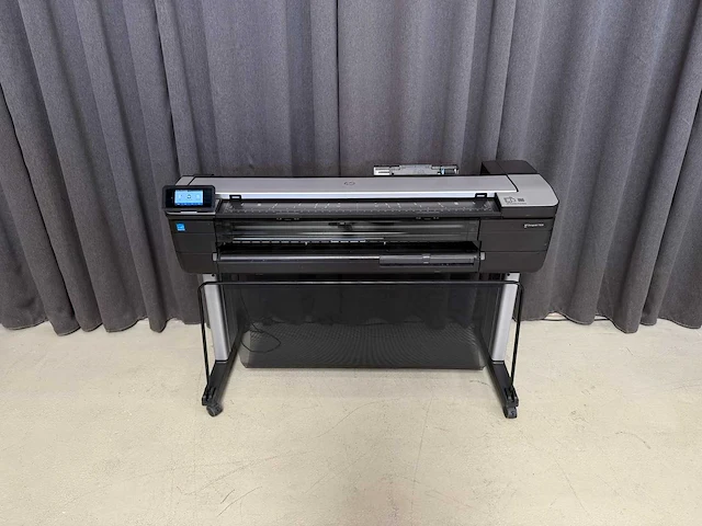 (demo machine) hp designjet t830 - multifunctionele a0 plotter - afbeelding 1 van  13