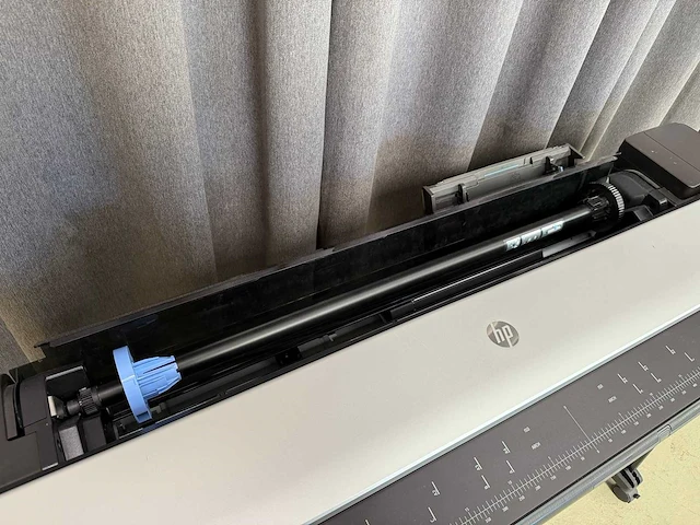 (demo machine) hp designjet t830 - multifunctionele a0 plotter - afbeelding 12 van  13