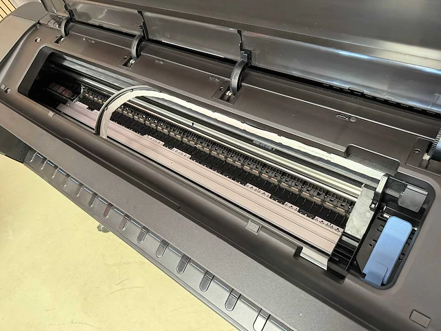 (demo machine) hp designjet z6 - grafische a0 plotter - afbeelding 5 van  16
