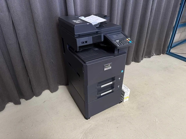 (demo-machine) kyocera taskalfa 2551ci - multifunctionele laserprinter - afbeelding 5 van  11