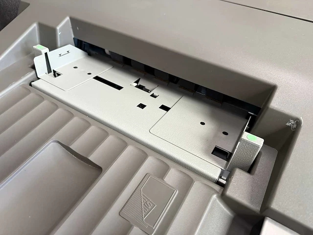 (demo-machine) plockmatic - mx-bm50 productie boekjes maker - afbeelding 12 van  15