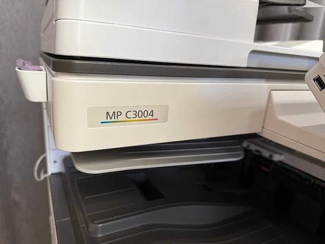 (demo-machine) ricoh mp c3004ex - multifunctionele laserprinter - afbeelding 2 van  14