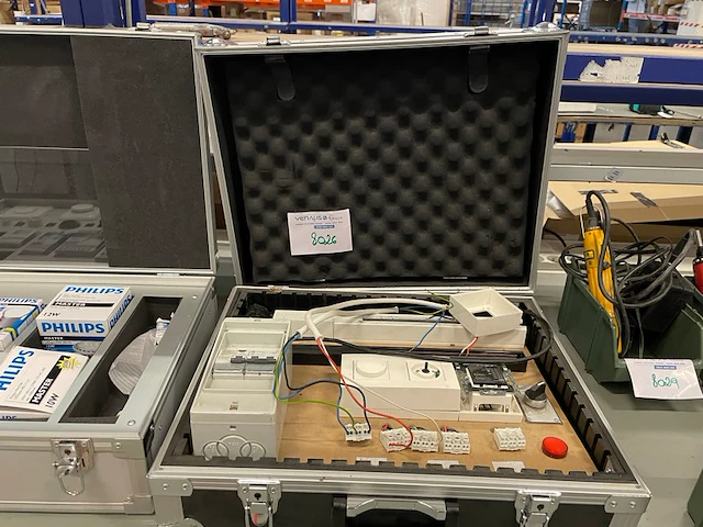 Demokoffer lamptester - afbeelding 1 van  5
