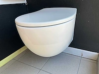 Desco collection catalano hangtoilet