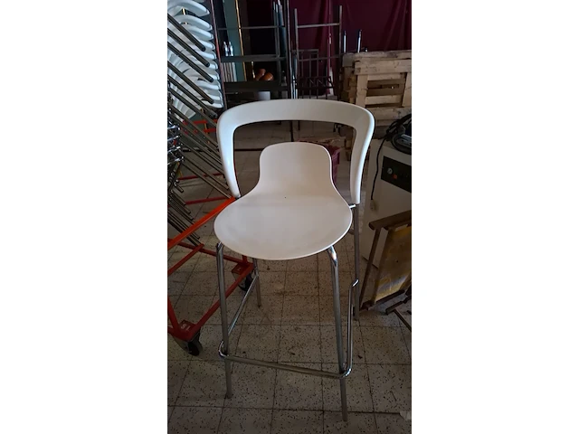 Design barstoelen - afbeelding 2 van  2