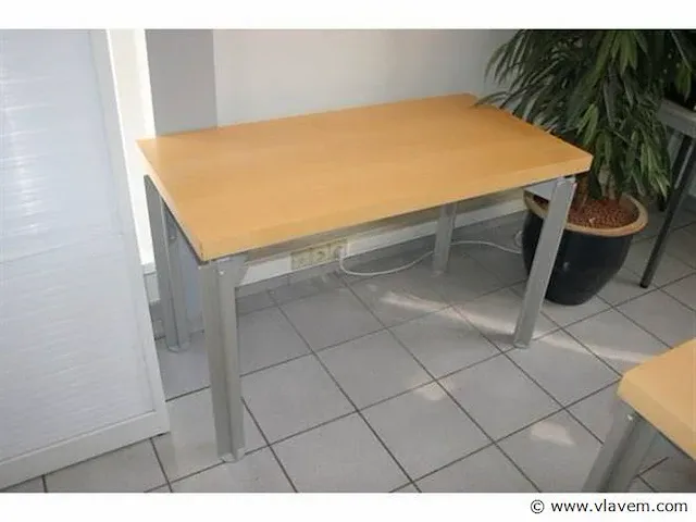 Design bureau bulo h2o - afbeelding 1 van  1