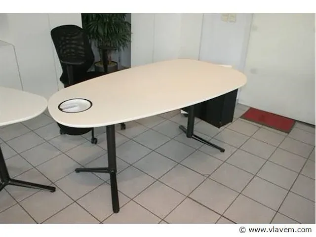 Design bureauset bulo kei - afbeelding 1 van  6
