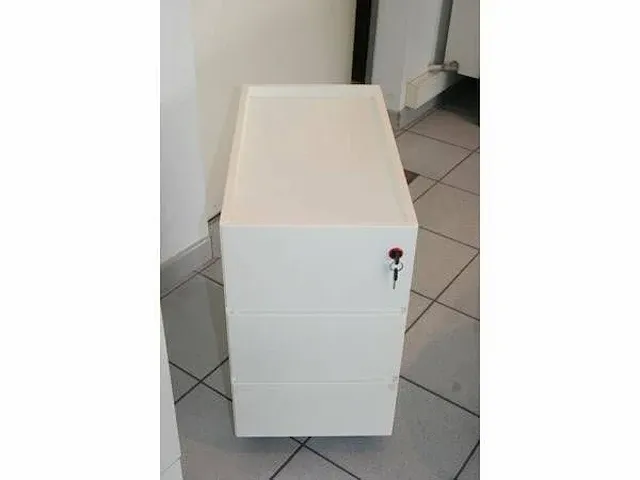 Design bureauset bulo kei - afbeelding 4 van  6