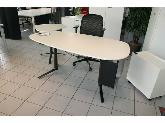 Design bureauset bulo kei - afbeelding 6 van  6