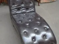 Design chaisse longue, zwarte skai bekleed