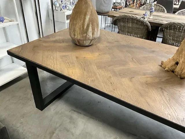 Design eetkamertafel - afbeelding 6 van  8
