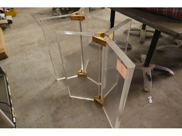 Design glazen tafel - afbeelding 1 van  1