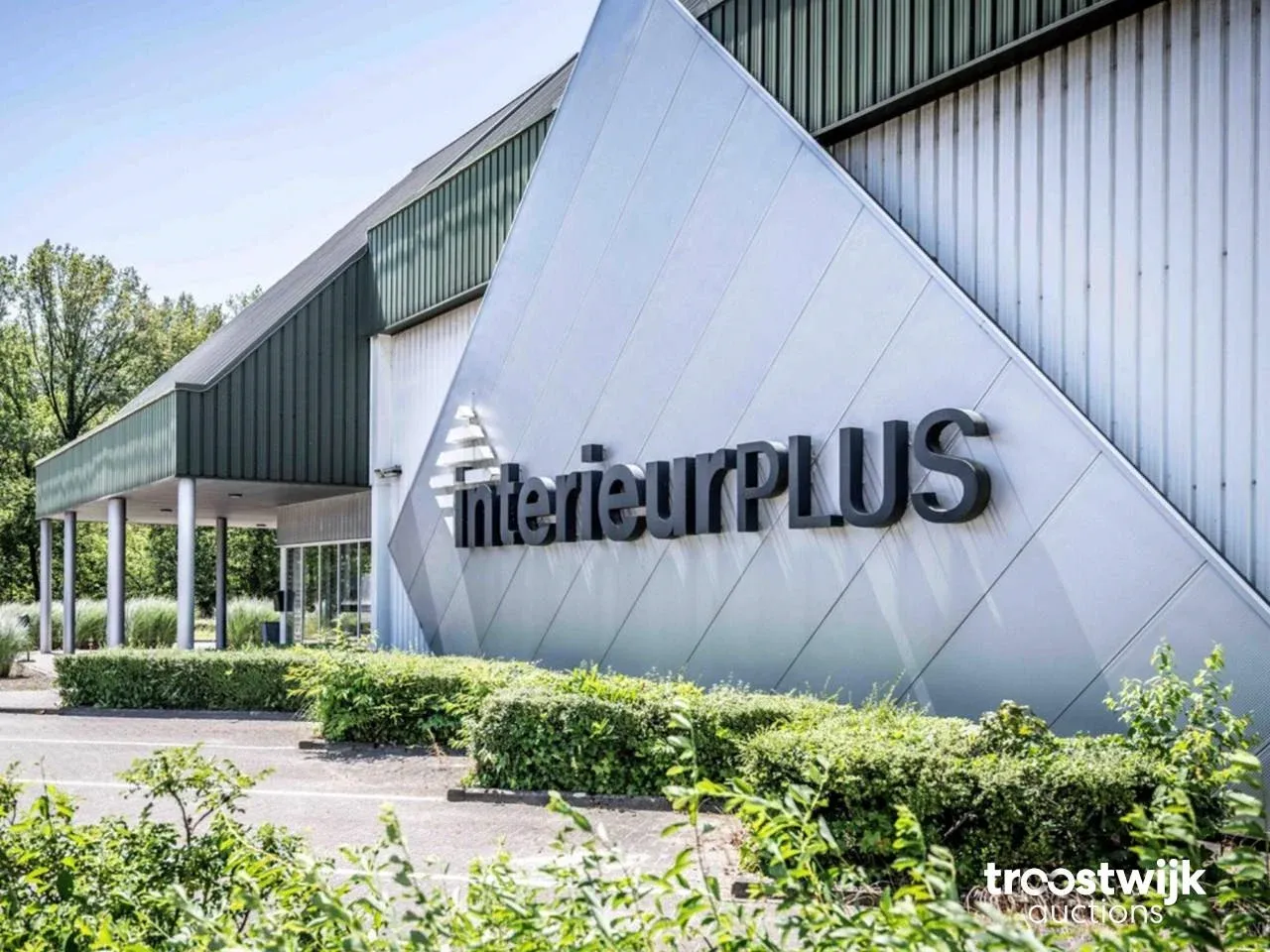Design interieur meubilair wegens faillissement laarderheide, handelend onder de naam interieur plus