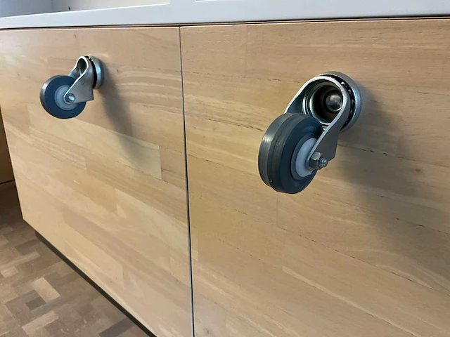 Design kantoormeubilair - afbeelding 19 van  28