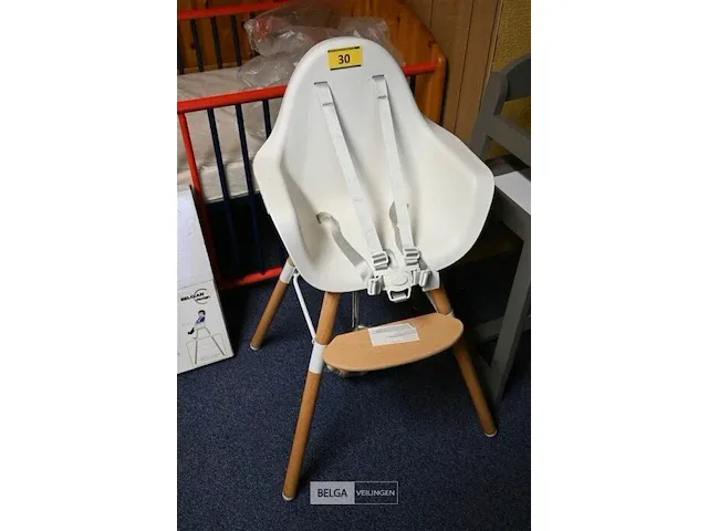 Design kinderstoel childwood hout/plastiek - afbeelding 1 van  2