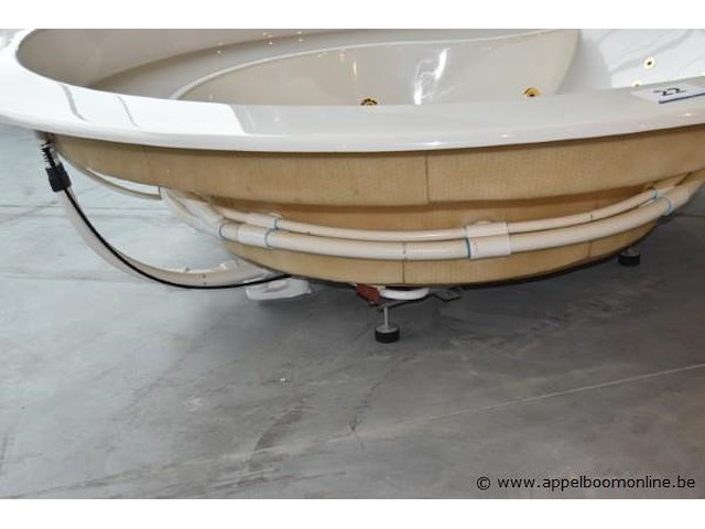 Design massagebad dia 210 - afbeelding 2 van  5