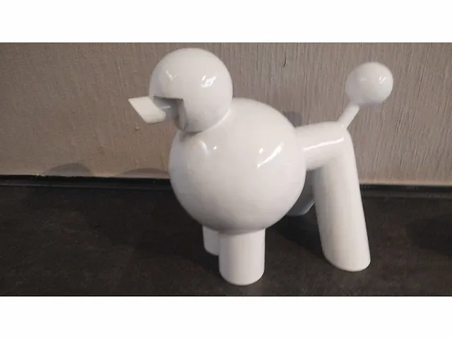 Design sculptuur “poedel” - afbeelding 1 van  3