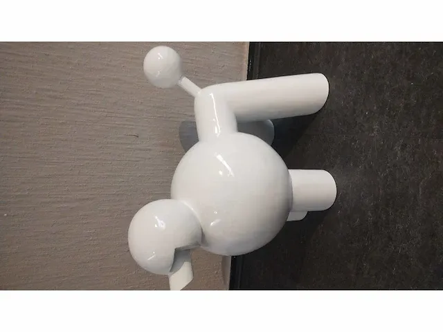 Design sculptuur “poedel” - afbeelding 3 van  3
