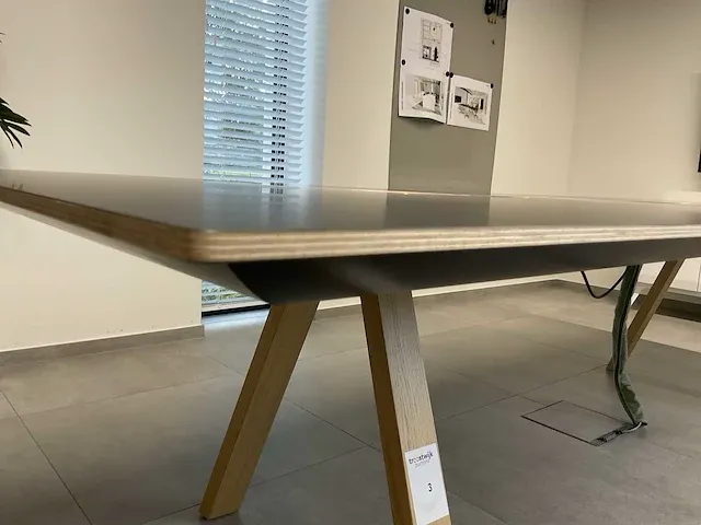 Design vergadertafel - afbeelding 3 van  5
