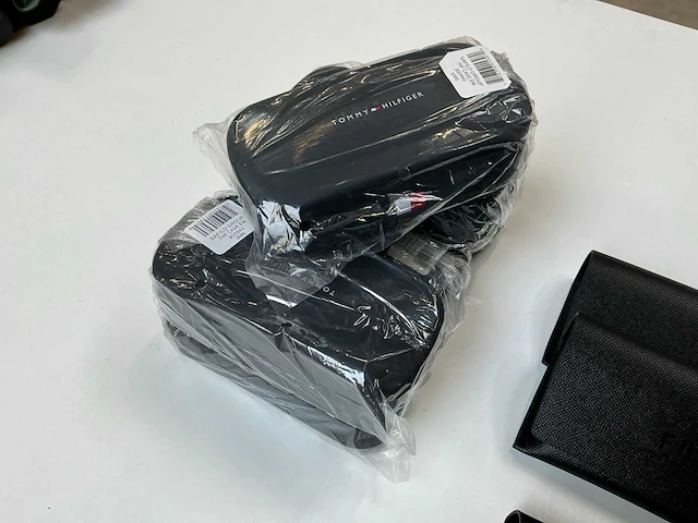 Designer brillendozen & -hoesjes (30x) - afbeelding 6 van  14