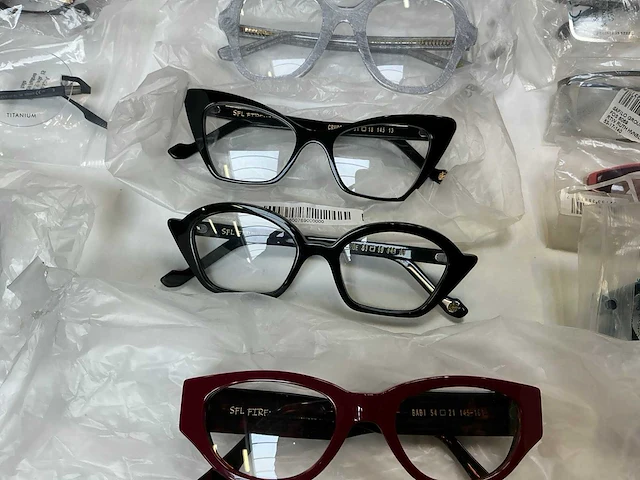 Designer brilmonturen (26x) - afbeelding 2 van  14