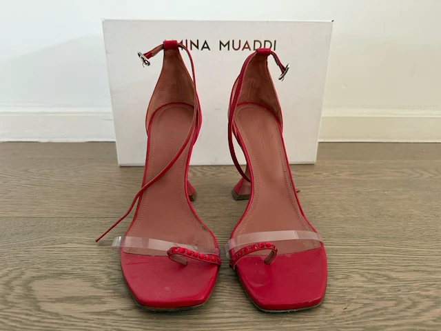 Designer schoenen amina muaddi - afbeelding 5 van  7