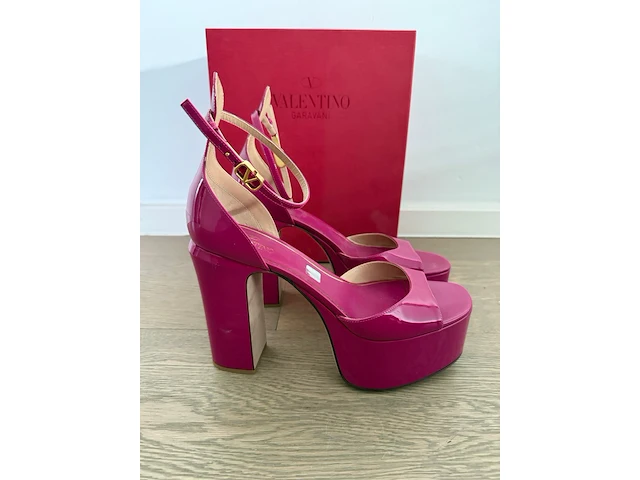 Designer schoenen valentino garavani - afbeelding 6 van  6