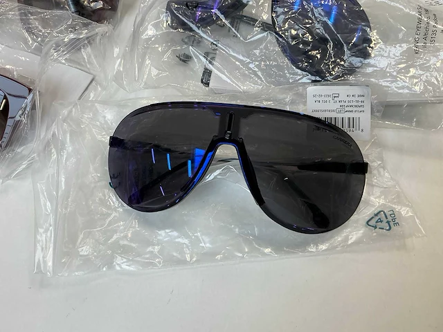 Designer zonnebril (11x) - afbeelding 8 van  12