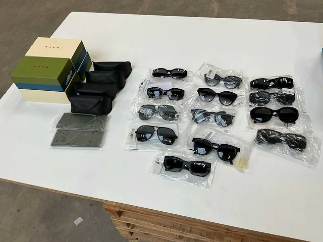 Designer zonnebril (13x) - afbeelding 1 van  16