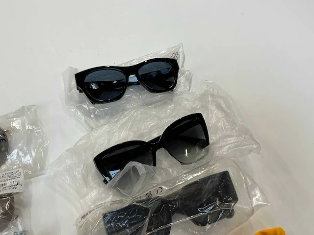 Designer zonnebril (13x) - afbeelding 9 van  11