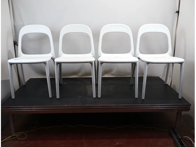 Designstoel ikea (x4) - afbeelding 1 van  4