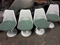 Designstoelen metaal-polyester zithoogte 470mm rugleuning 810mm - afbeelding 1 van  3