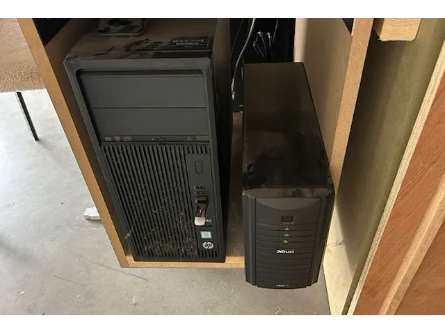 Desktop hp, 2 hp schermen met beugel - afbeelding 2 van  10