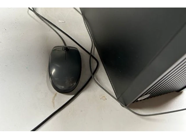 Desktop hp met toebehoren - afbeelding 4 van  7