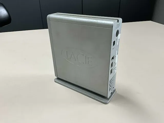 Desktop pc hp pro 3300 mt + hd lacie - afbeelding 2 van  8