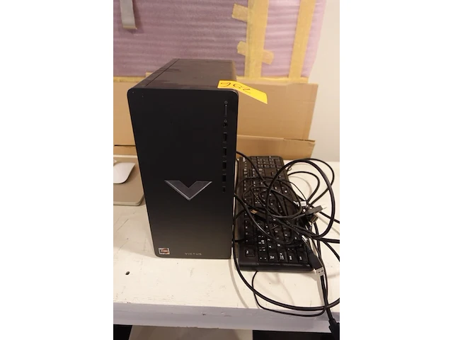 Desktop victus - afbeelding 1 van  5
