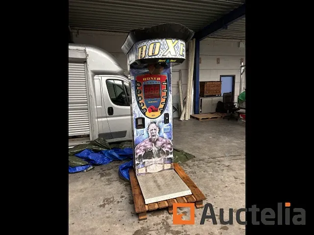 Deuk van fist fairground merk en model onbekend - afbeelding 6 van  8