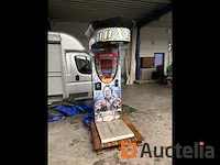 Deuk van fist fairground merk en model onbekend - afbeelding 6 van  8