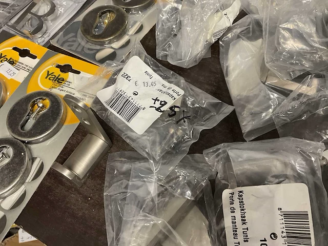 Deur stoppers letters deurkrukken - afbeelding 11 van  15